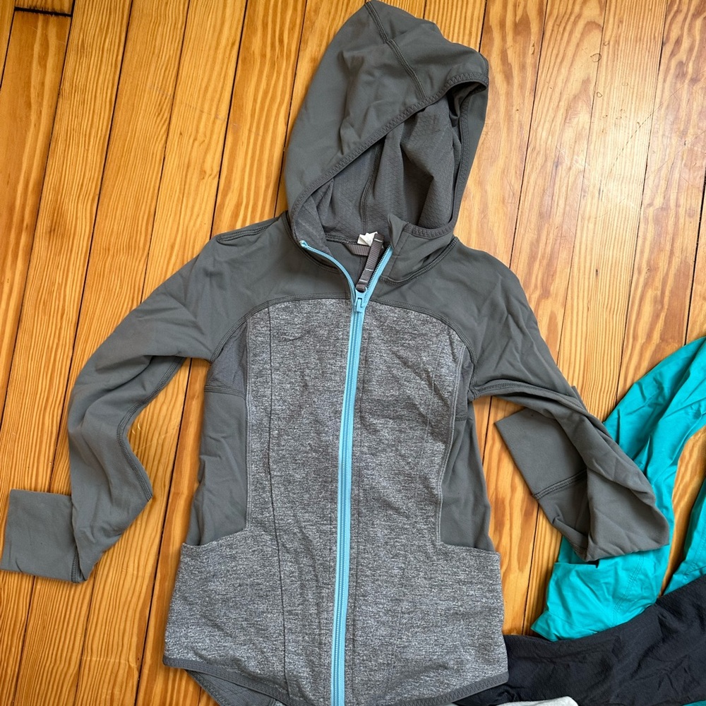 Ivivva by lululemon zip up jacket